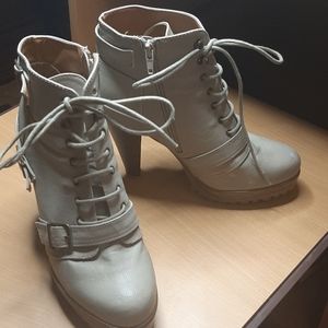 Beige Heel boots